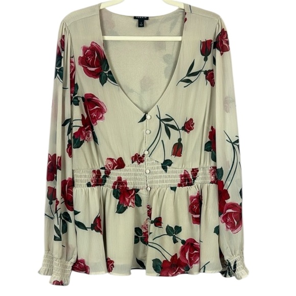 Torrid Cream and Red Roses Smocked Waist Blouse with Long Sleeves Size 1 - Picture 2 of 11
